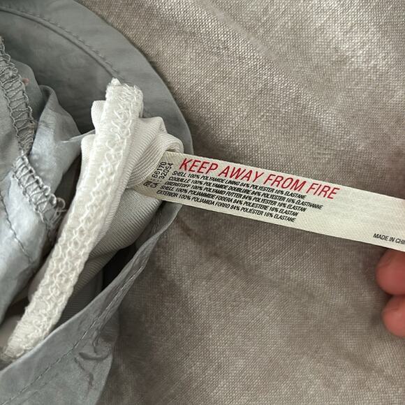 Free People The Way HOme Short in Gray. M - Picture 8 of 8